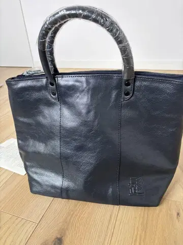 [ 새상품 포함 ] 수염 네이비 토트백