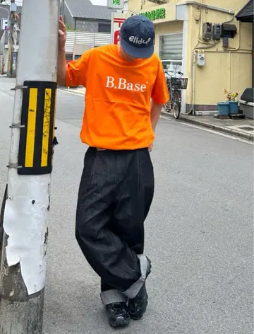 Broken base 오렌지 T셔츠