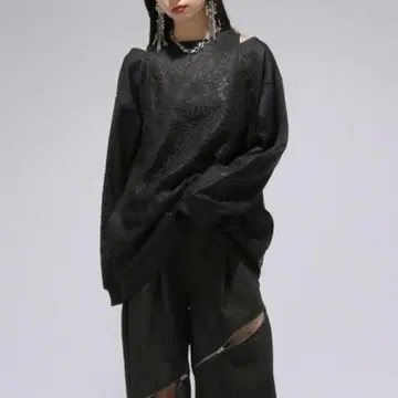 HARE 레이스 레이어드 빅 맨투맨 블랙