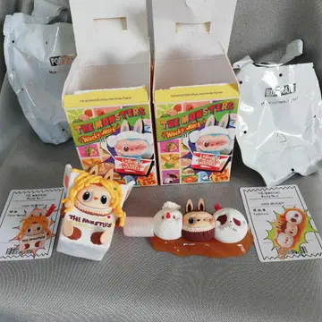 THE MONSTERS 피규어 세트 2개 세트