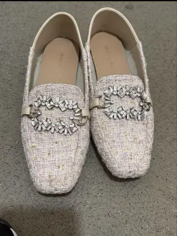 오리엔탈 트래픽 펌프스 23.5cm
