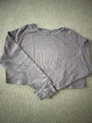 MOUSSY 퍼플 크롭 트레이닝복