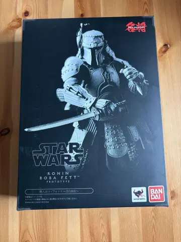 명장 레어 로닌 보바 페트 월 화이트 갑옷 Mezco shf 액션 피규어