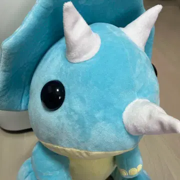 스카이블루 트리케라톱스 봉제 인형