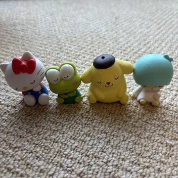 산리오 어깨 쿵 4개 세트