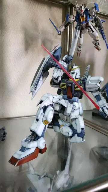 MG 건담 프라모델 MarkII 전체 페인팅 완성품