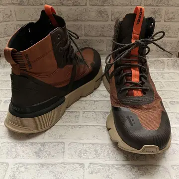 SOREL 키네틱 러쉬 미드 워터프루프