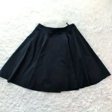 FOXEY 마가렛 모티브 꽃 자수 플레어 스커트 40