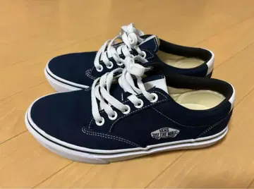 VANS 스니커즈