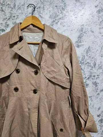 [IENA (이에나)] 플레어 실루엣 트렌치코트