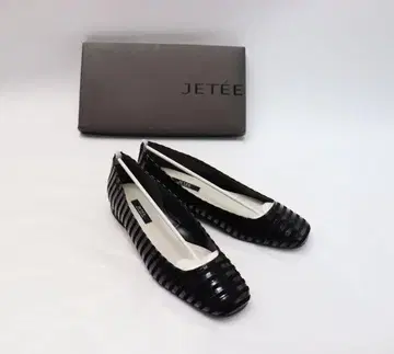 새상품 JETEE 주테 스퀘어토박 보더 플랫 펌프스 37 일본제