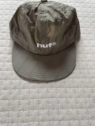 HUF 올리브 퀼팅 캡