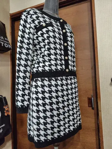 GRL 그레일 하운드투스 패턴 가디건 & 미니 스커트 셋업