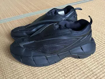 배송비 포함 리복 ZIG 3d HYDRO SHIELD 26.5