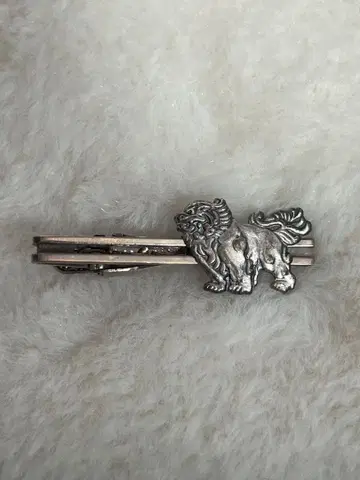 이스즈 자동차 ISUZU 117 쿠페 넥타이핀 엠블럼 마크 코마이누