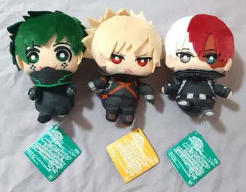 히로아카 토모누이 WHM 미도리야 이즈쿠, 바쿠고 카츠키, 토도로키 쇼토