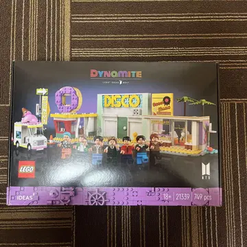 LEGO 21339 Dynamite BTS