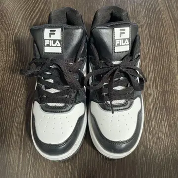 FILA 스니커즈 24.5cm