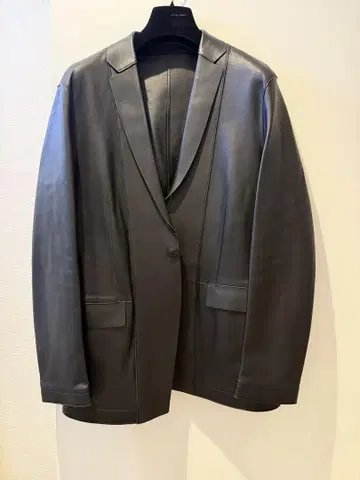 Calvin Klein 블랙 양가죽 자켓