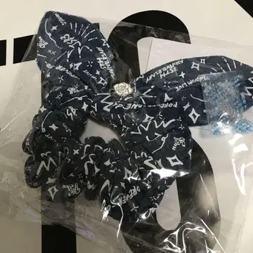 3대째 스타디움 굿즈 데님 리본 스크런치 미사용 새상품