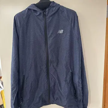 [ New Balance ] 나일론 자켓 후드 부착 네이비 x S