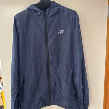 [ New Balance ] 나일론 자켓 후드 부착 네이비 x S