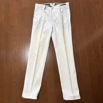 피티세라우노 사이즈 46