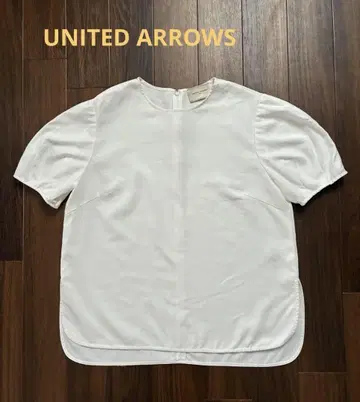 [ UNITED ARROWS ] 반팔 블라우스