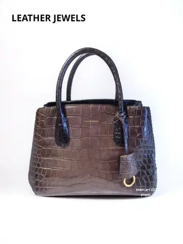 LEATHER JEWELS 악어 엠보싱 핸드백