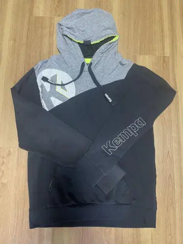 Kempa 후드 부착 후드티 그레이/블랙