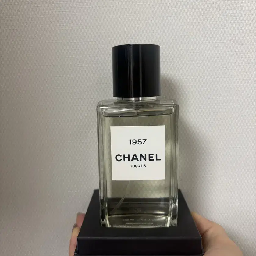 CHANEL | 샤넬 Chanel 1957 200ml Perfume on Bunjang Global Site.