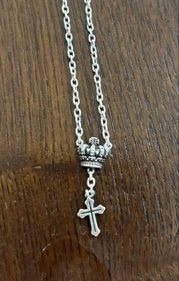 저스틴 데이비스 목걸이