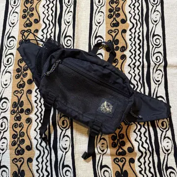 Eddie Bauer 90s 블랙 바디백