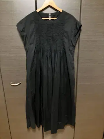 블랙 반팔 롱 원피스