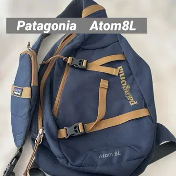Patagonia Atom 8L 네이비 백팩