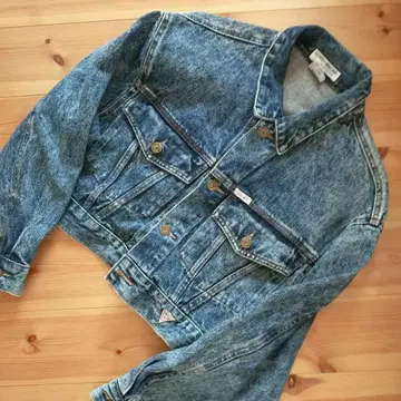 00s [ 미국제 ] GUESS 빈티지 데님 자켓 S 숏 기장