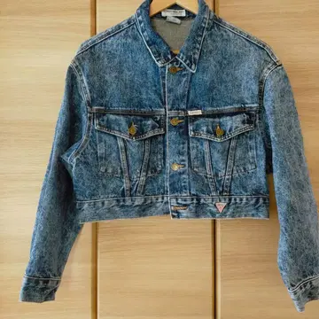 00s [ 미국제 ] GUESS 빈티지 데님 자켓 S 숏 기장