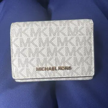 MICHAEL KORS 3단 폴더형 지갑 화이트