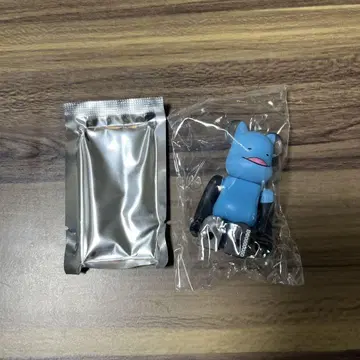 BE@RBRICK SERIES 50 비와코군 베어브릭