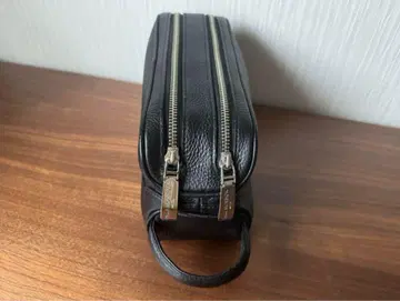 펠레 몰비다 세컨드 백 블랙 가죽