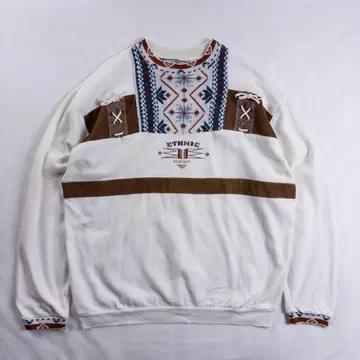 빈티지 구제 의류 90s 자수 로고 에스닉 스웨이드 가죽 패치 맨투맨