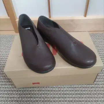 캠퍼 CAMPER size 39