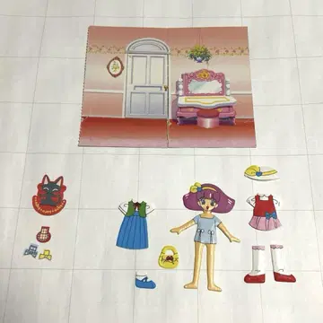밍키 모모, 이웃 이야기 쿠로 옷 갈아입히기