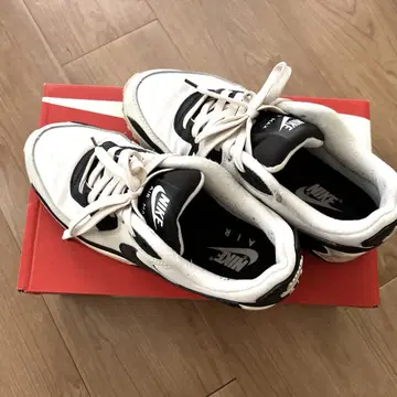 AIR MAX90