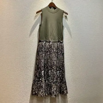 TED BAKER 테드베이커 롱 원피스 플리츠 스커트 카키