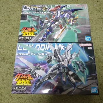 LBX 아킬레스 D9 & 오딘 Mk2