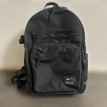 [ NIKE ] 블랙 백팩