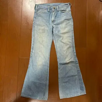 Wrangler 부츠컷 데님 라이트 블루