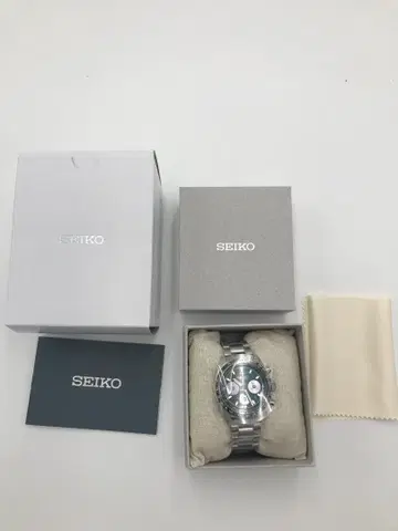 SEIKO 크로노그래프 손목시계 SBDL091