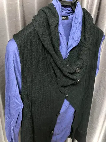 토네이도 마트 드레이프 베스트 블랙